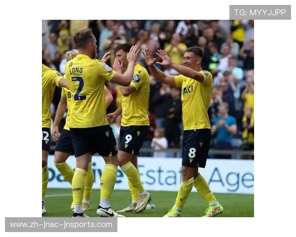 英冠球队争夺晋级英超的激烈竞争及升班压力